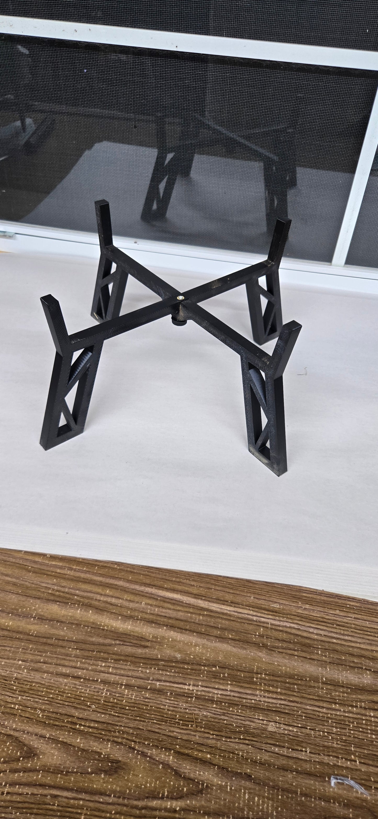 Square 4 Gallon Bucket Stand